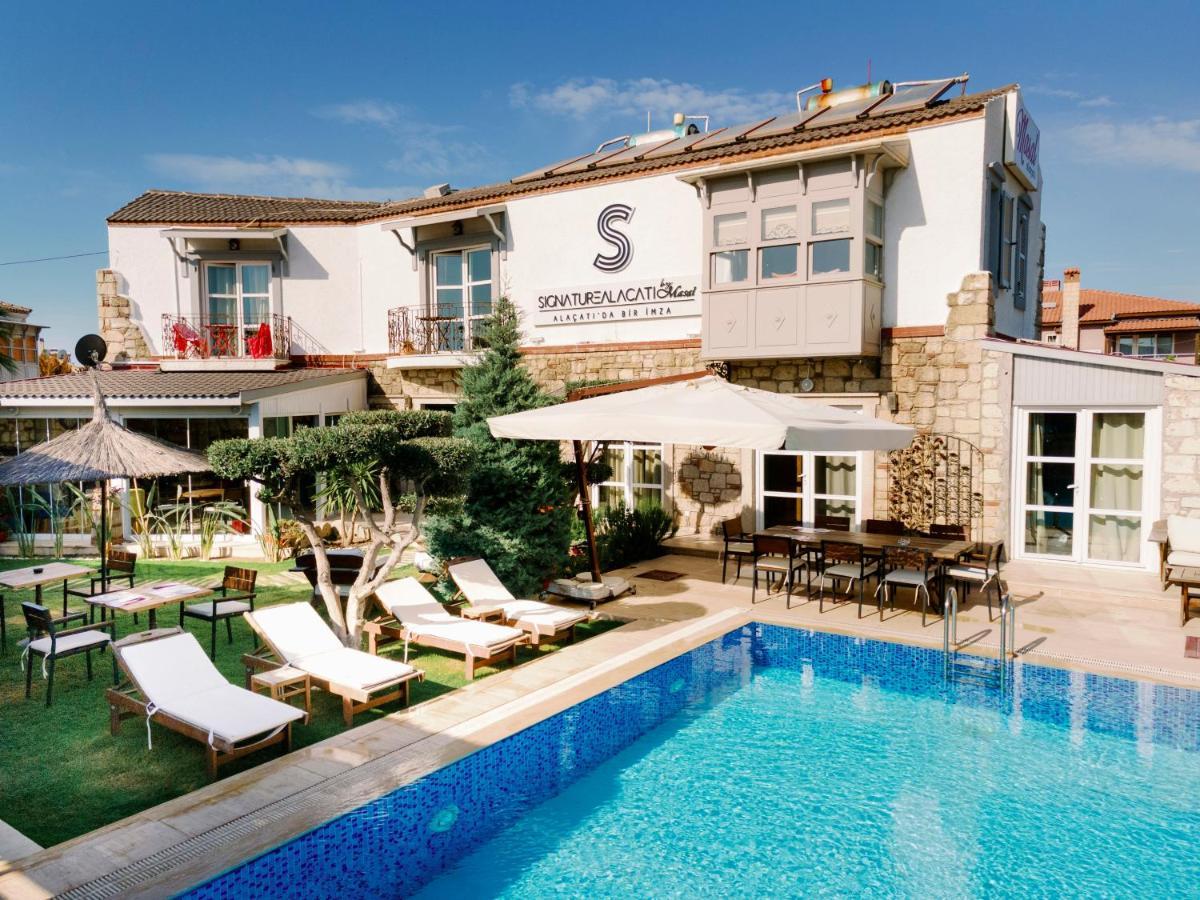 Signature Alacati Hotel Luaran gambar