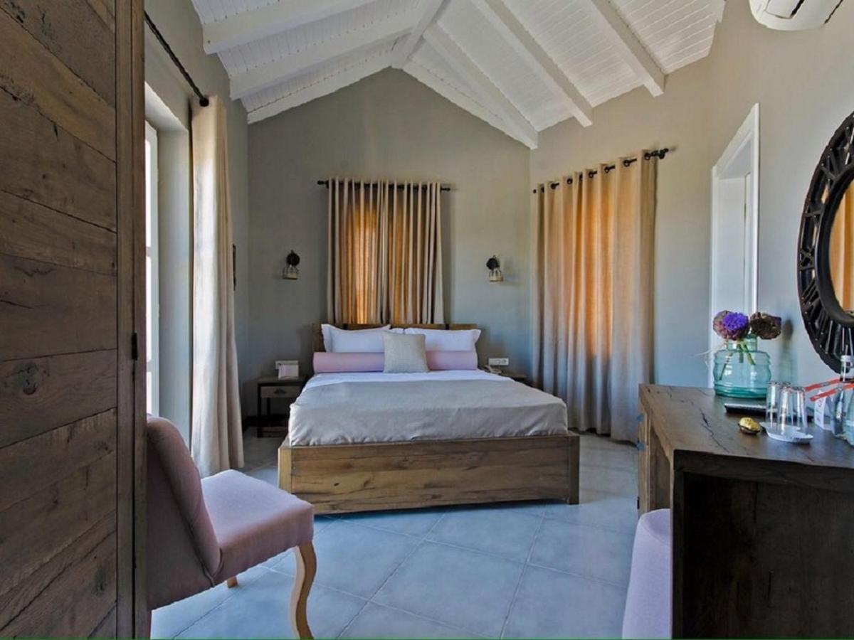 Signature Alacati Hotel Luaran gambar